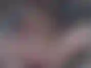 Sto provando il mio nuovo giocattolo per succhiare il clitoride.