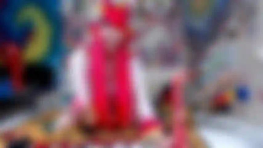 Il dildo hot dp di pretty pink unicorn cavalca.