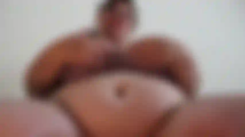 belly and boobs in bra and without lots of shake