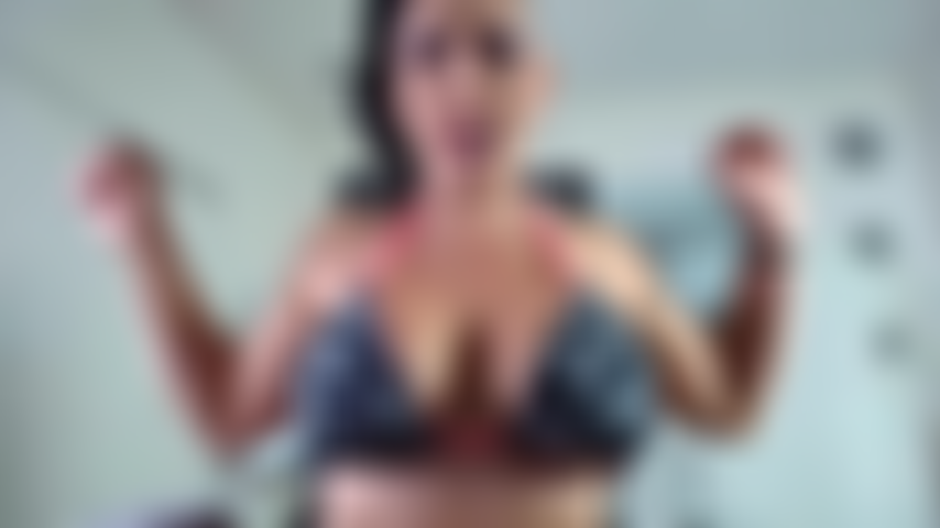 Spettacolo anale in cam.