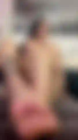 Gioca con i miei piedi.