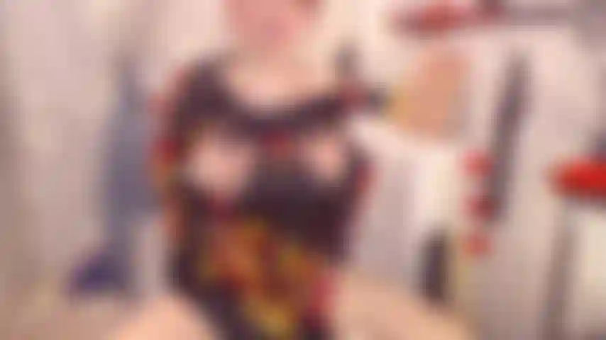 Grande schizzo, giocattolo con lingua di drago, gioco di figa.