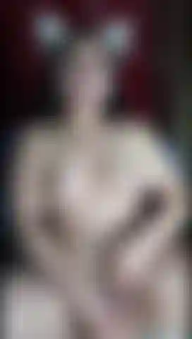 wanns play with my pussy
