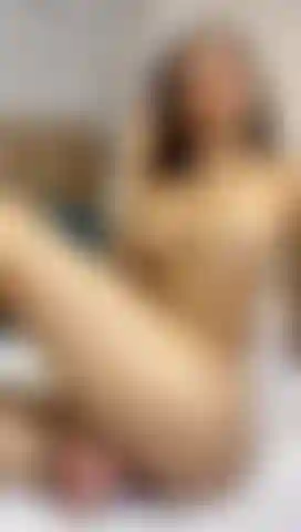 Che si scopa lentamente la figa.