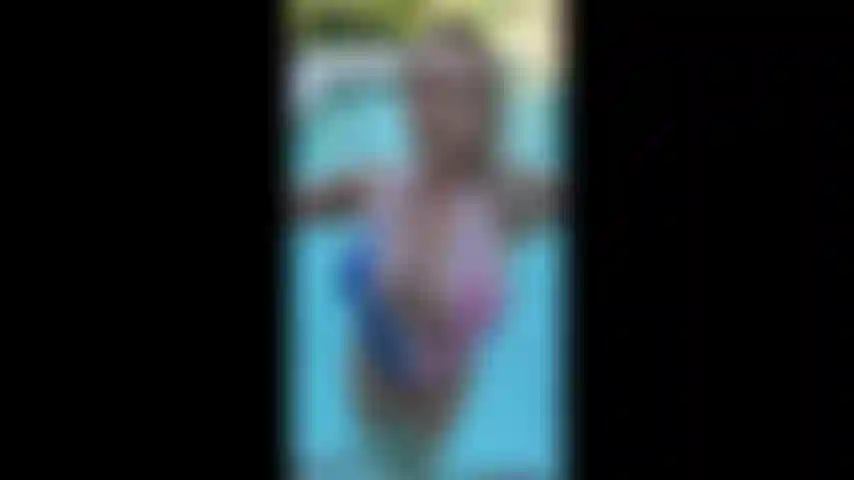 Il fantastico costume da bagno usa che scompare!!!!