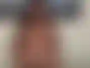 Amo il mio ombelico, è perfetto per me e questo è un feticcio così confortante... Ci vado e spero che piaccia anche a te!