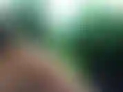 Questo video è tutto su di me, nuda, sotto la pioggia, mentre mi massaggio le tette. Spremo loro il latte. Gioco con i miei capezzoli e ti porto così vicino.