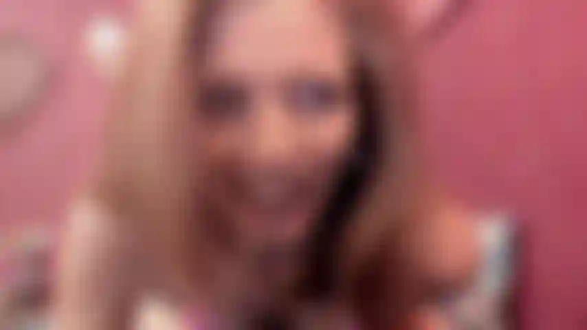 Vibrazioni di robin e apprezzamento del cazzo con molta ispirazione per il colpo.