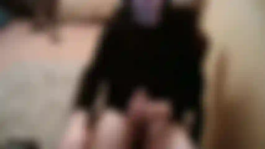 Sculacciata di cazzo grosso.