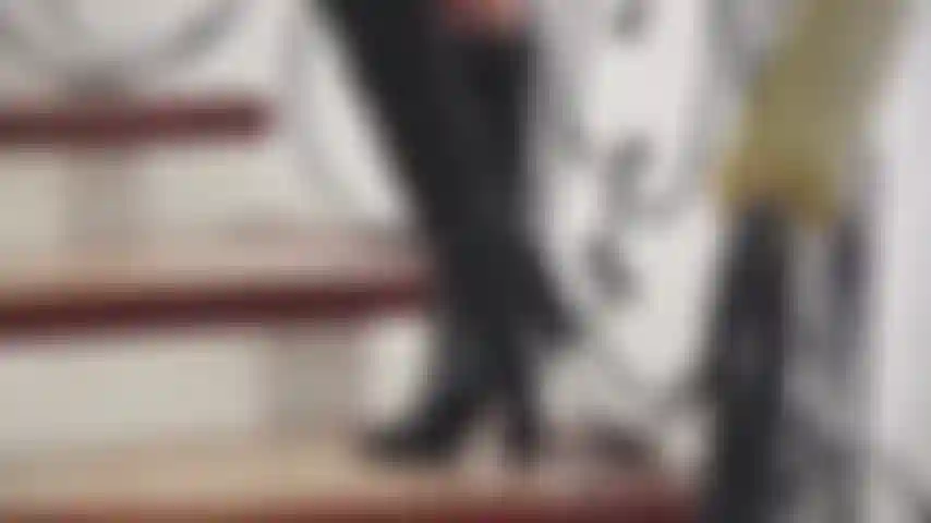 Ogni movimento, ogni sguardo... È fatto per tentarti. Osi andare oltre con me? Il meglio... Deve ancora iniziare.