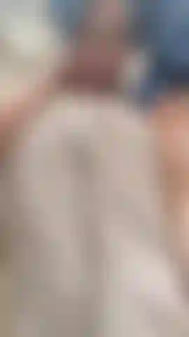 Dopo la doccia mi metto l'asciugamano.