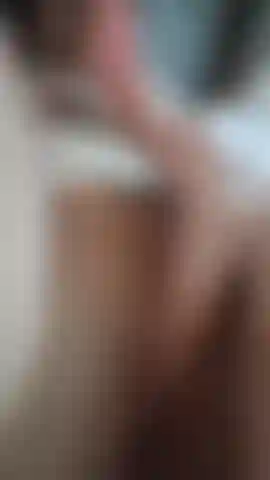 Mi masturbo a casa mia per te.