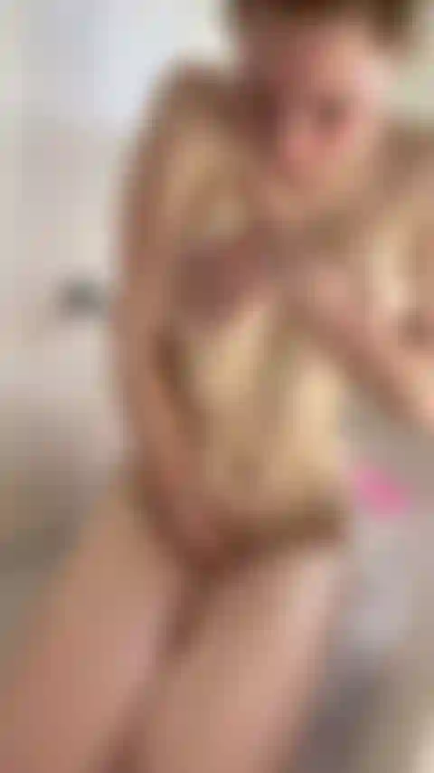 Mi diverto a fare il bagno con i giocattoli, dovevo stare tranquilla.