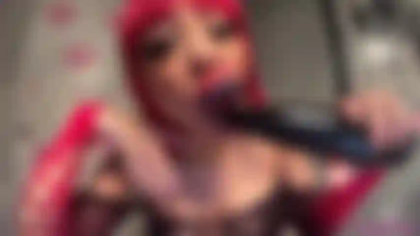 XXXL Lips+Xaga Skull Dildo