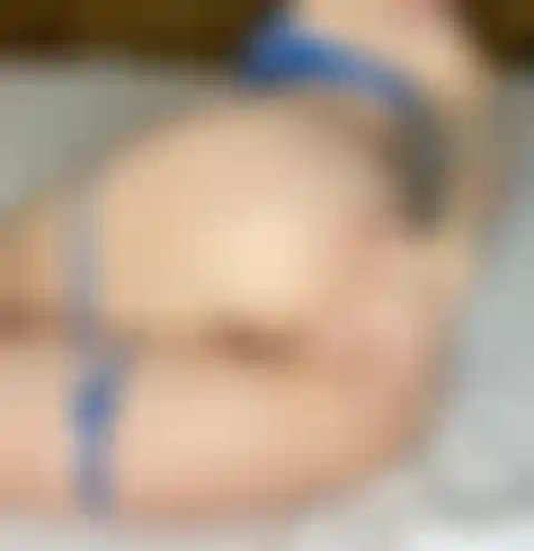 Gioco anale, senza audio.