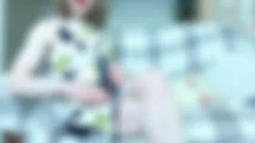 Mistress ruth, quindi chiacchiera con il vestito da margherita joi, miss ruth fa una chiacchierata su cosa ti farebbe con il suo cinturino. Ascolta il mio accento britannico mentre accarezzi il tuo conto alla rovescia guidato.