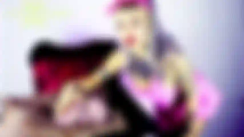 Con taglio corto e ancorato/allenamento anale pt1 (inzuppato di sperma).