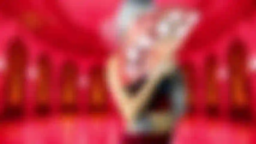 Ingabbiata e negata.