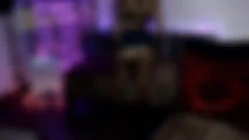 Negazione e sph per il maniaco dei piedi.