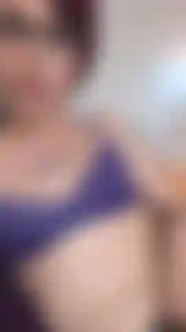 Close Up Clitty Stroke