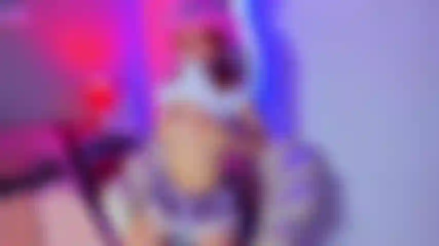 My nudity awaits you