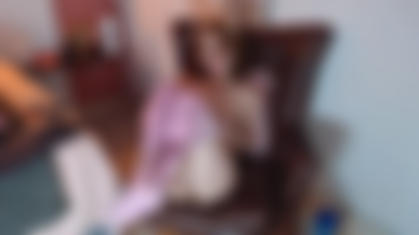 Goditi il mio corpo delizioso e la mia figa.