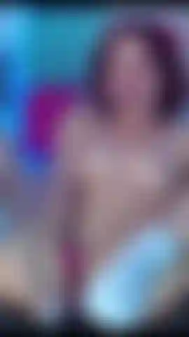 Voglio essere quella che si adatta a te e ti fa sentire viva.