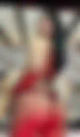 Ho pensieri su di te che farebbero arrossire il diavolo.