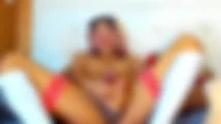 Mi masturbo il pene.