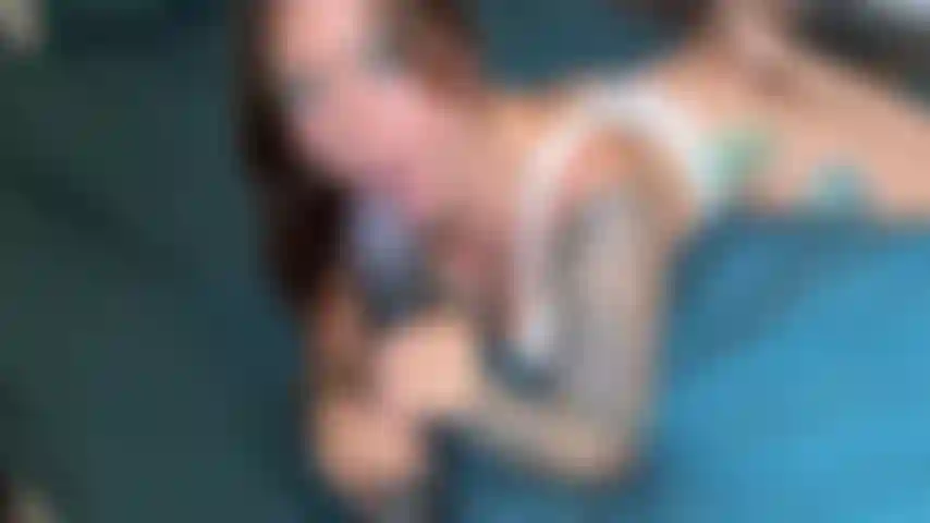 Un pompino alla bbc e una spagnola.