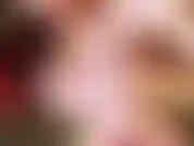 Il tramonto all'aperto spara a grandi tette finte e flette il bicipite. Titty flette, bicipiti che flettono, bottino che rimbalza! Sbattendo i fianchi sul ponte bagnato della piscina, con il culo gonfio in aria pronto per essere preso da te!