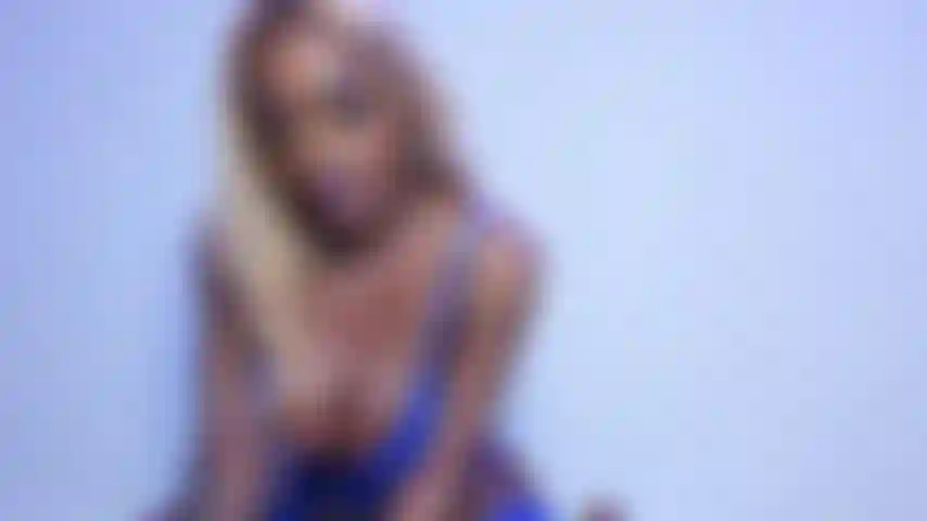 Cazzo da sola con il dildo.