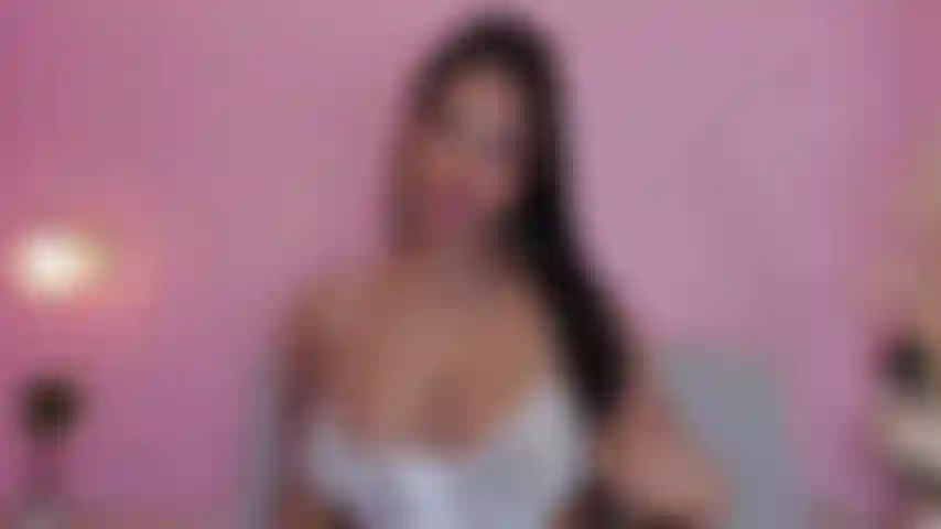 Vieni a vedere le mie bellissime tette.