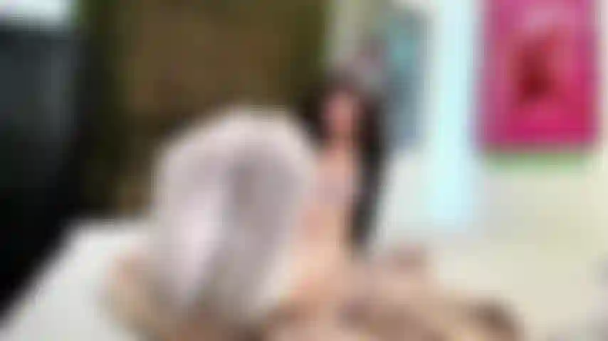 Dominazione finanziaria del maiale pagatore con i calzini sporchi, feticismo dei piedi e dipendenza dal pagare per annusare sara desire xo hd mp4 1080p.