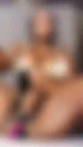 Gioco con i miei giocattoli preferiti.