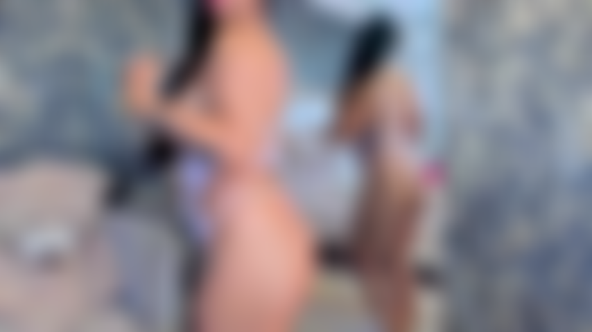 E gocciola solo al pensiero che tu mi prenda.