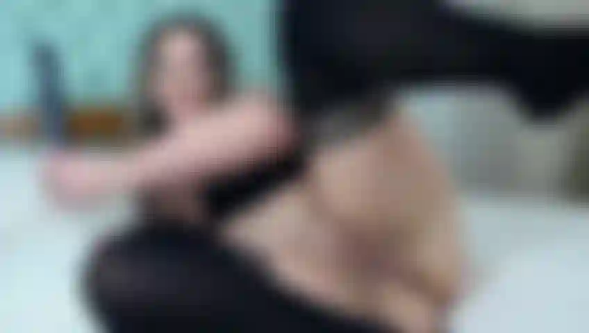 Cazzo di dildo - cazzo me stesso con il mio grosso dildo nero da 10 pollici.