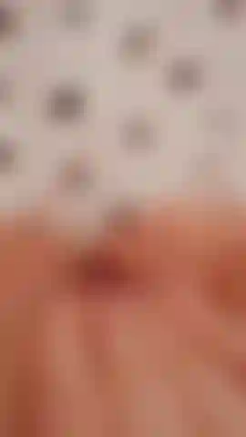 Dita nella mia figa bagnata e stretta.