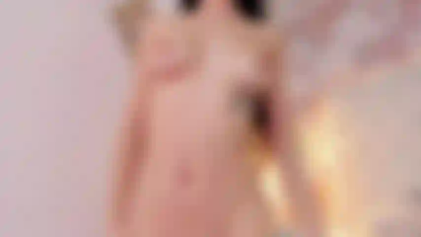 tits perfect and stomach perfect, come to eat me