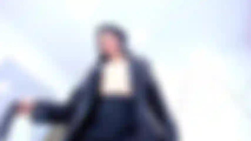 Uno spogliarello sexy di una latina che finisce con una scopata.