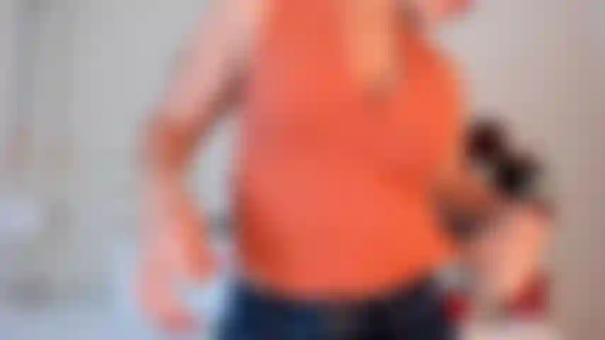 Che rende la mia figa molto bagnata.