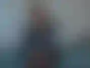 La preferita dai feticisti delle calze: spogliarello sensuale e incoraggiamento a masturbarsi con chiacchiere sporche, molta attenzione alle calze e alle bretelle!