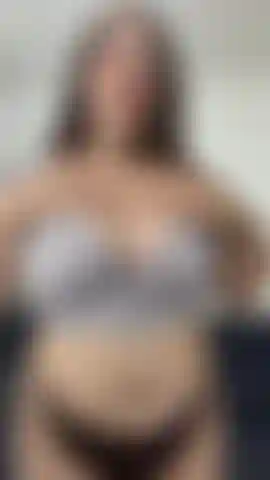 Le tette rimbalzano.