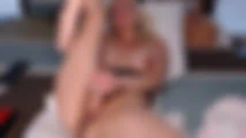 Show privato n. 4 29/05/2020 Breve video di me che mi scopo la figa mentre guardo un ragazzo carino cam2cam... Yummy.