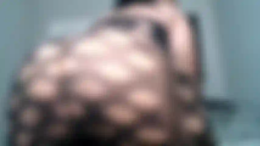 Guarda questo culo grosso.