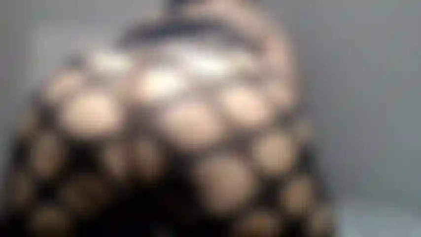 Phat ass in fishnet
