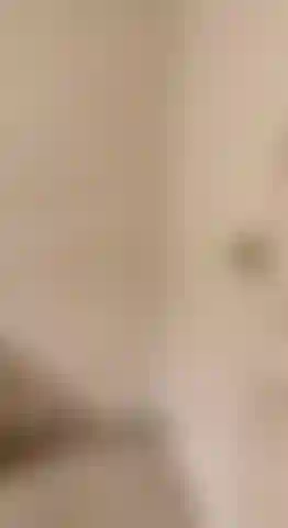 Lunga sessione di sesso bollente con il mio ragazzo. Pompino, ditalino. Da dietro, cucchiaio e sesso in cucina!