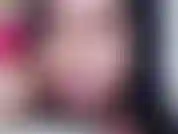 Sono sdraiata qui aspettando che tu venga sdraiata accanto a me così puoi mettermi a letto. Sono così sola, non vuoi venire e unirti a me?