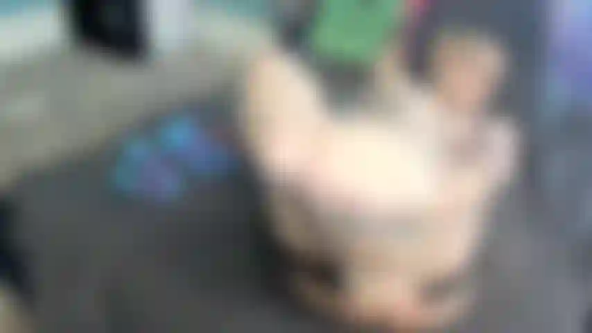 Mocking a Cuck: savagey insulting a pervert gooner while encouraging him to cum on my toes. Big feet, wrinkled soles, MEAN AF!