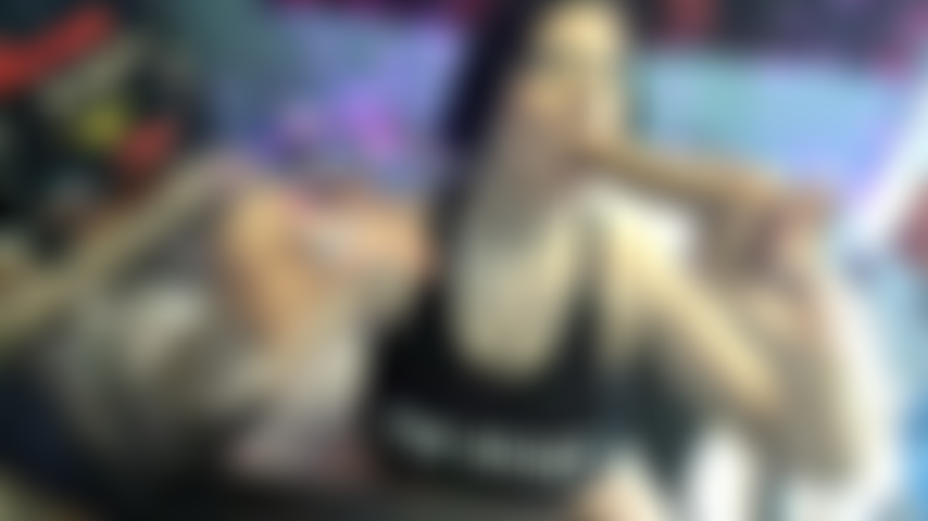 " Tu mi scopi il culo mentre io gli succhio il cazzo".